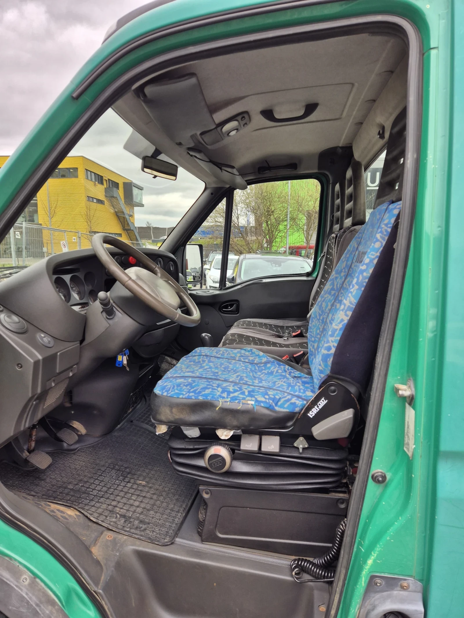 Iveco Daily 35C11 Швейцария, снимка 6 - Бусове и автобуси - 53979547