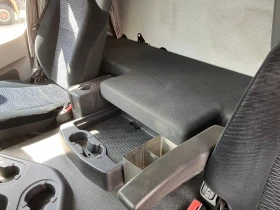 Mercedes-Benz Antos, снимка 13