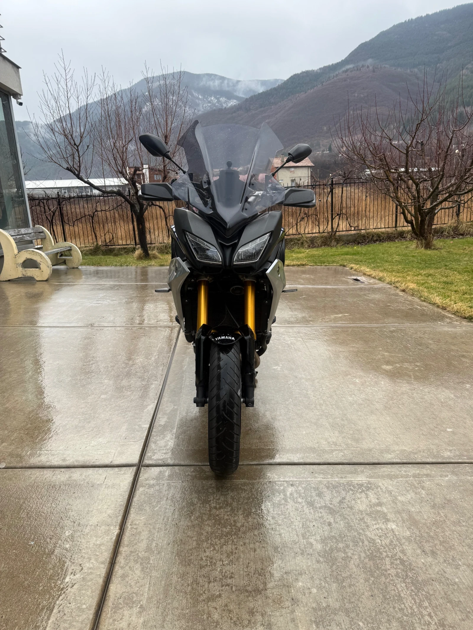 Yamaha Mt-09 TRACER GT 900 - изображение 3