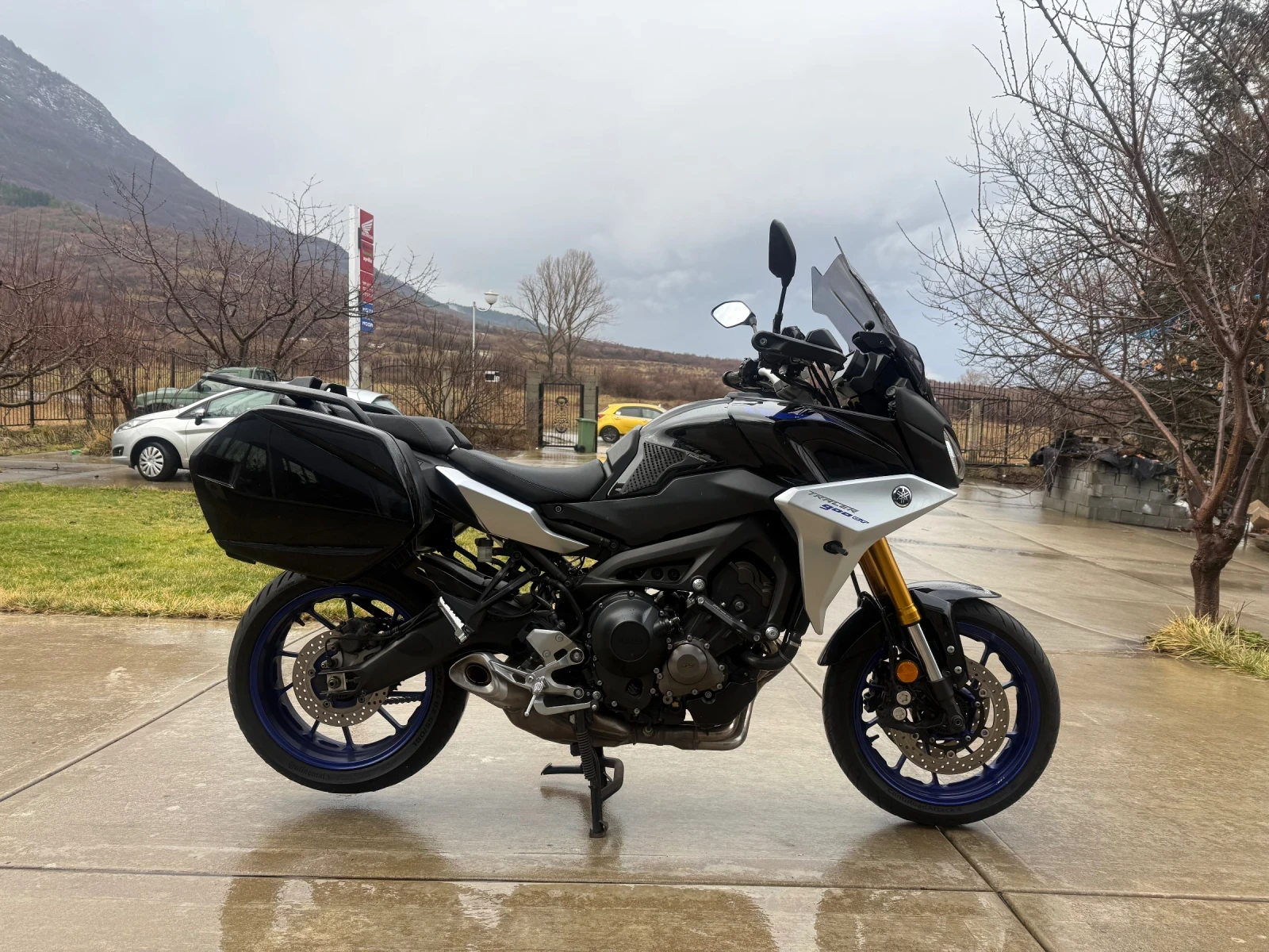 Yamaha Mt-09 TRACER GT 900 - изображение 5