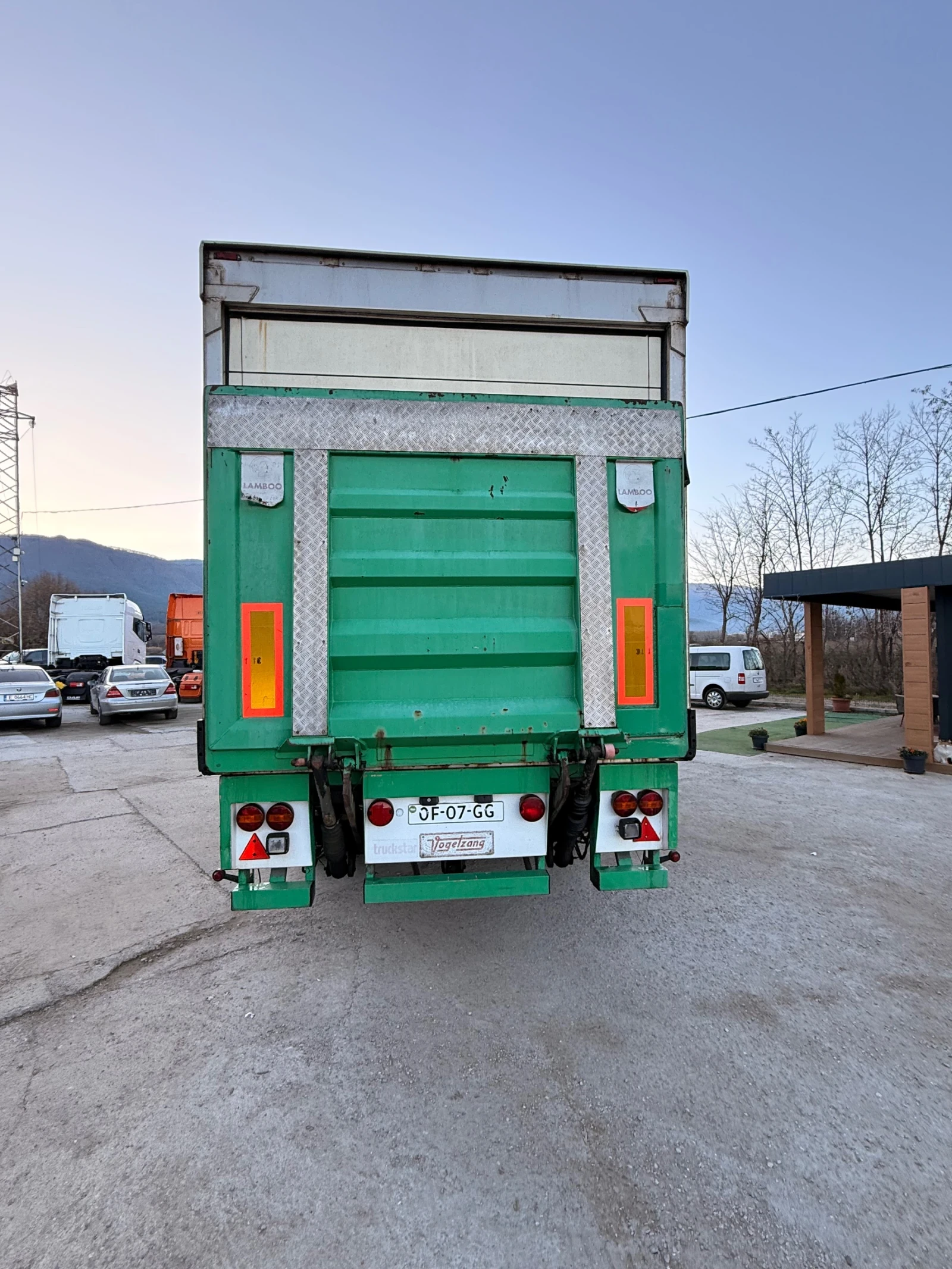 ����������� Grunwald �������� � VECTOR 1850 | Mobile.bg � ����������� 4