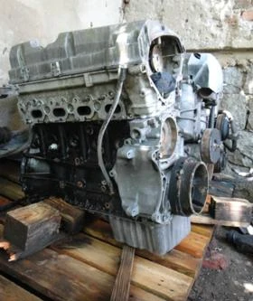 Двигатели  на Части  Мерцедес 124 136 коня На части ! , снимка 2