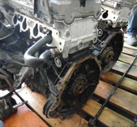 Двигатели  на Части  Мерцедес 124 136 коня На части ! , снимка 4