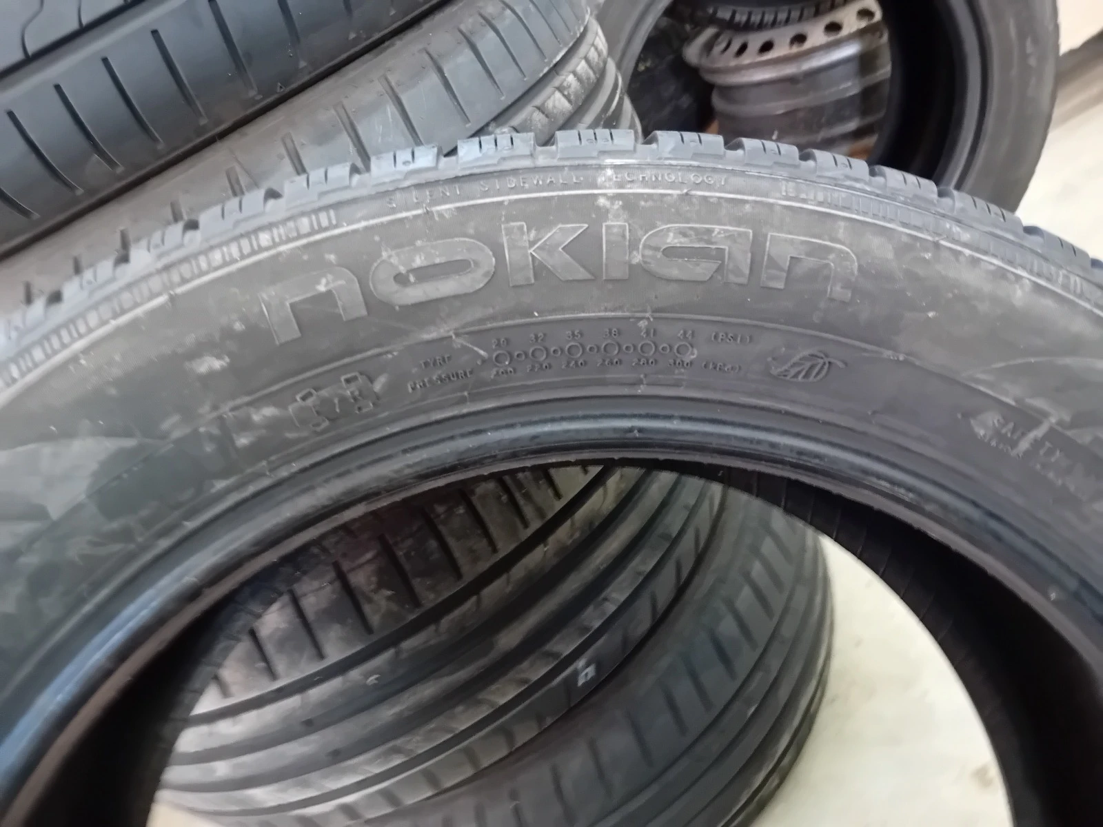  215/55R17 | Mobile.bg   4
