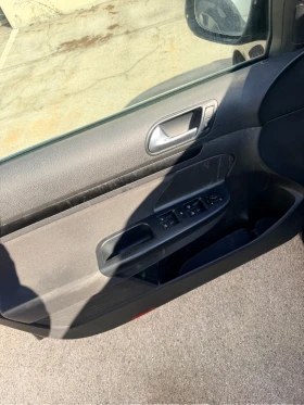 VW Golf 1.6TDI , снимка 9