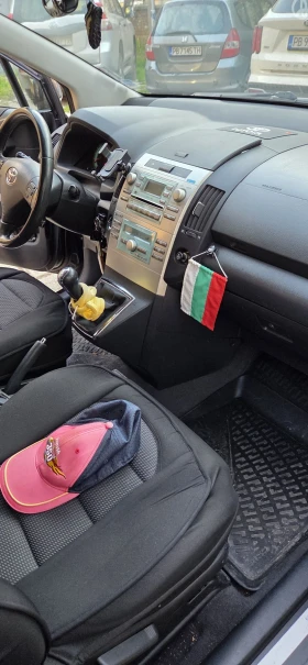 Toyota Corolla verso Корола версо 7 местна, 1, 8, снимка 6