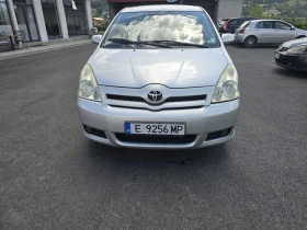 Toyota Corolla verso 2.0 D4D, снимка 1