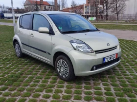 Daihatsu Sirion  1.3i-87kc-4X4-АВТОМАТИК-КЛИМАТИК-ЕВРО4, снимка 3