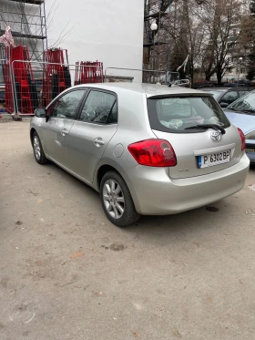 Toyota Auris, снимка 2