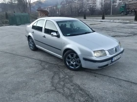VW Bora - 1900 € / 3716.08 лв. - 56384109 5