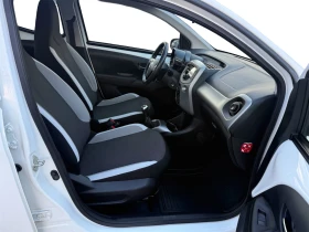 Toyota Aygo 1.0/Cruise control/PDC/LED/Heated seats/Euro6 - 6299 € / 12319.77 лв. - 25566260 10