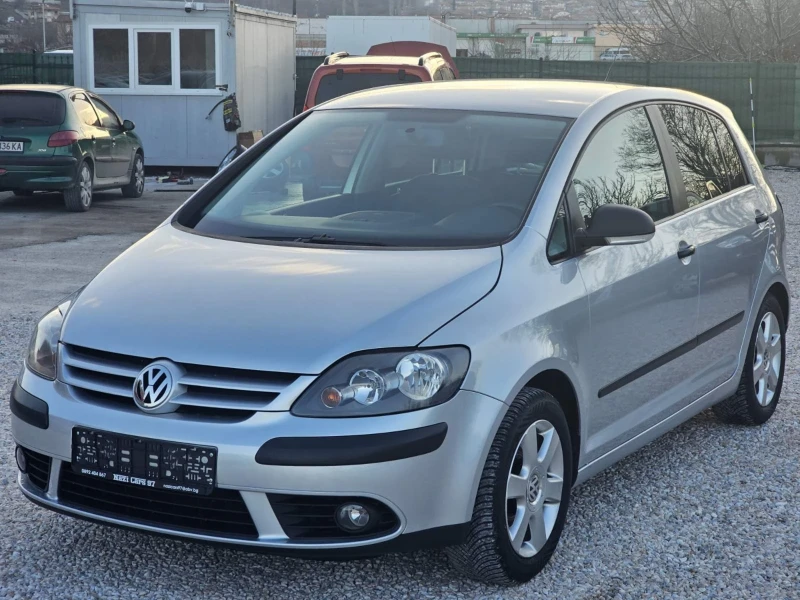 VW Golf Plus 1.6i/102к.с./УНИКАЛНА, снимка 1 - Автомобили и джипове - 48913154