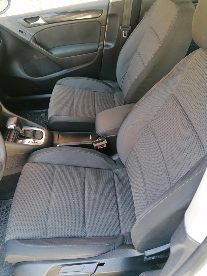 VW Golf, снимка 3 - Автомобили и джипове - 50385216