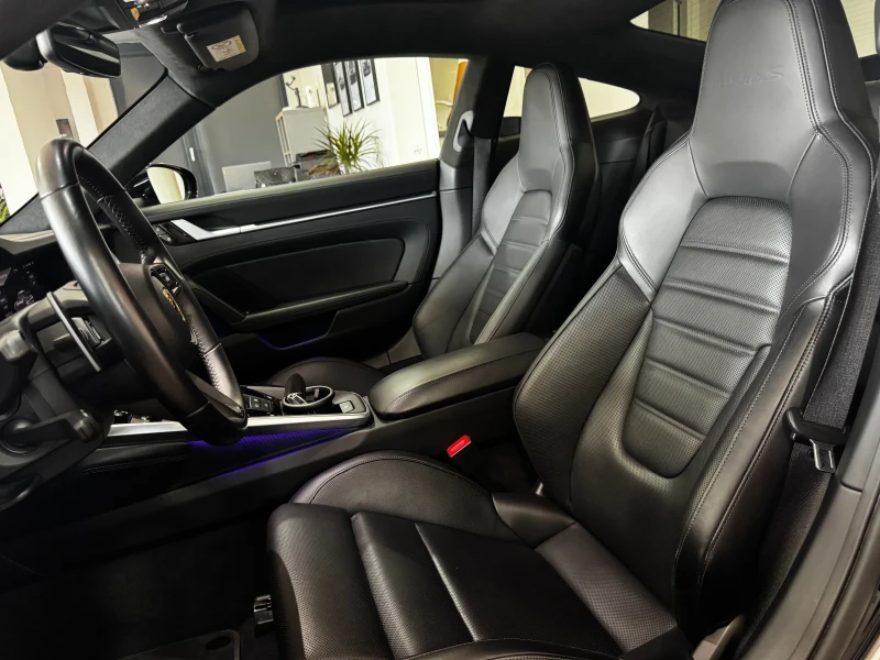 Porsche 911 992 TurboS PCCB Exclusive SportChrono BOSE PANO, снимка 8 - Автомобили и джипове - 51119091