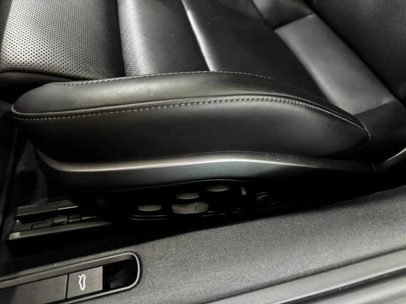 Porsche 911 992 TurboS PCCB Exclusive SportChrono BOSE PANO, снимка 10 - Автомобили и джипове - 51119091