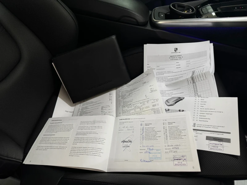 Porsche 911 992 TurboS PCCB Exclusive SportChrono BOSE PANO, снимка 17 - Автомобили и джипове - 51119091