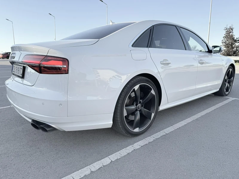Audi S8 Exclusive Full 3хTV Downpipe HeadUp, снимка 4 - Автомобили и джипове - 51789805