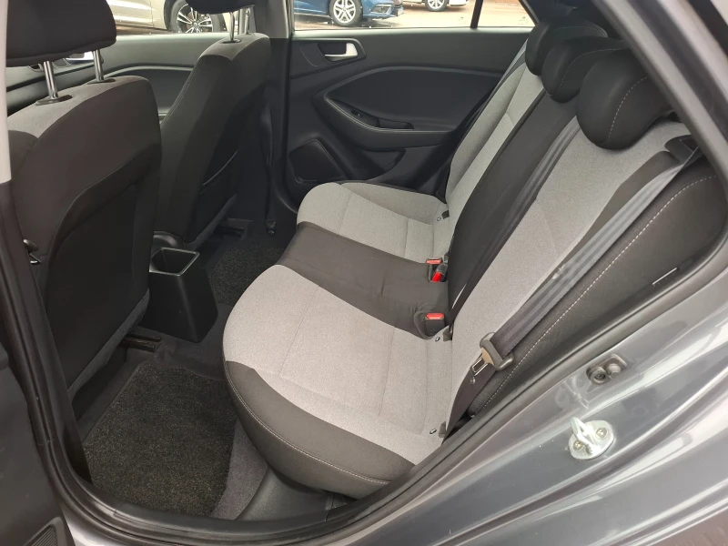 Hyundai I20 1.25i , снимка 7 - Автомобили и джипове - 51982151