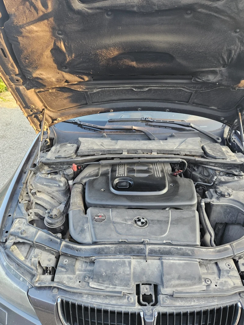 BMW 320, снимка 3 - Автомобили и джипове - 52481804