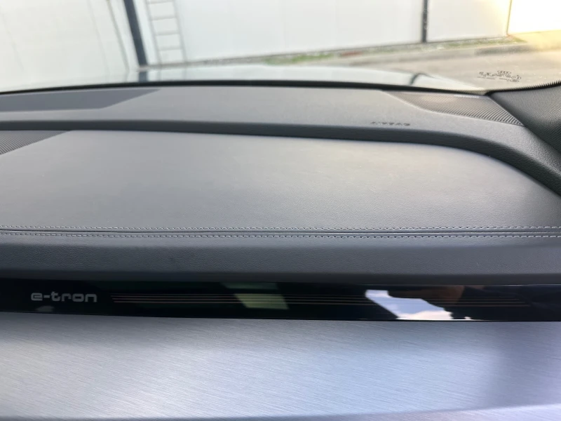 Audi E-Tron E-tron 55 S-Line Edition 1, снимка 14 - Автомобили и джипове - 52546078