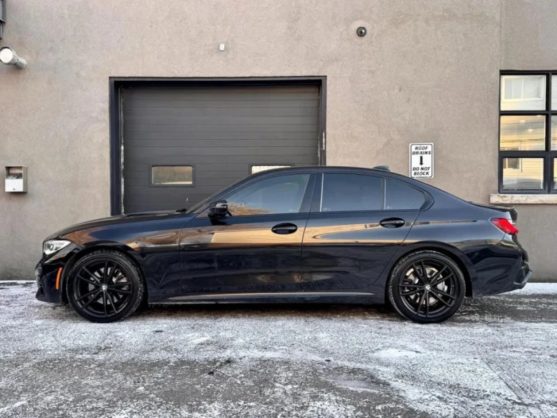 BMW 330 M-pkg* Xdrive* Камера* Ambient* Driver Assistance, снимка 4 - Автомобили и джипове - 53023934