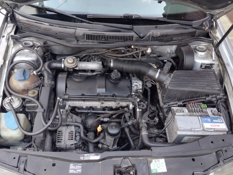 VW Bora, снимка 9 - Автомобили и джипове - 53113442