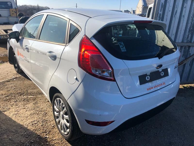 Ford Fiesta 1.2i - изображение 8