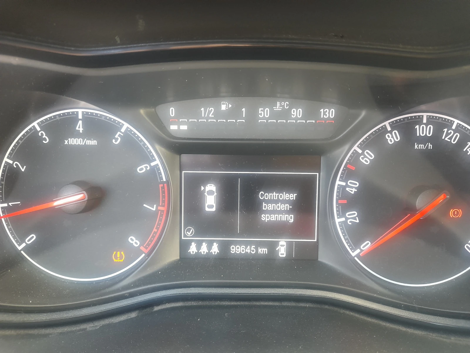 Opel Corsa 1.0, ECO FLEX, ТУРБО, 90k.c. | Mobile.bg — изображение 11