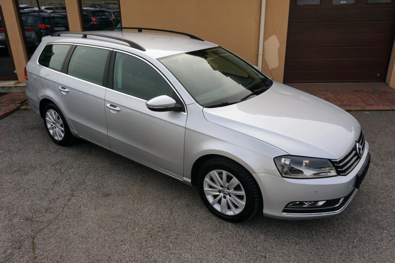 VW Passat 2.0 TDI COMFROTLINE DSG - изображение 2