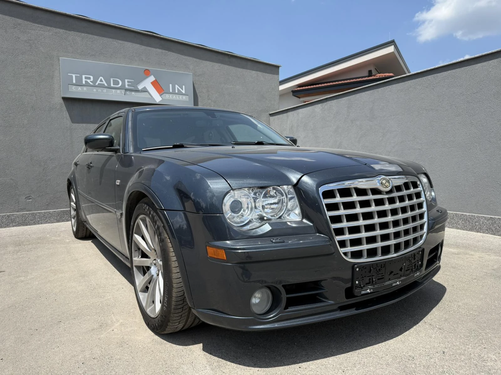 Chrysler 300c 6.1L HEMI SRT 8 - изображение 3