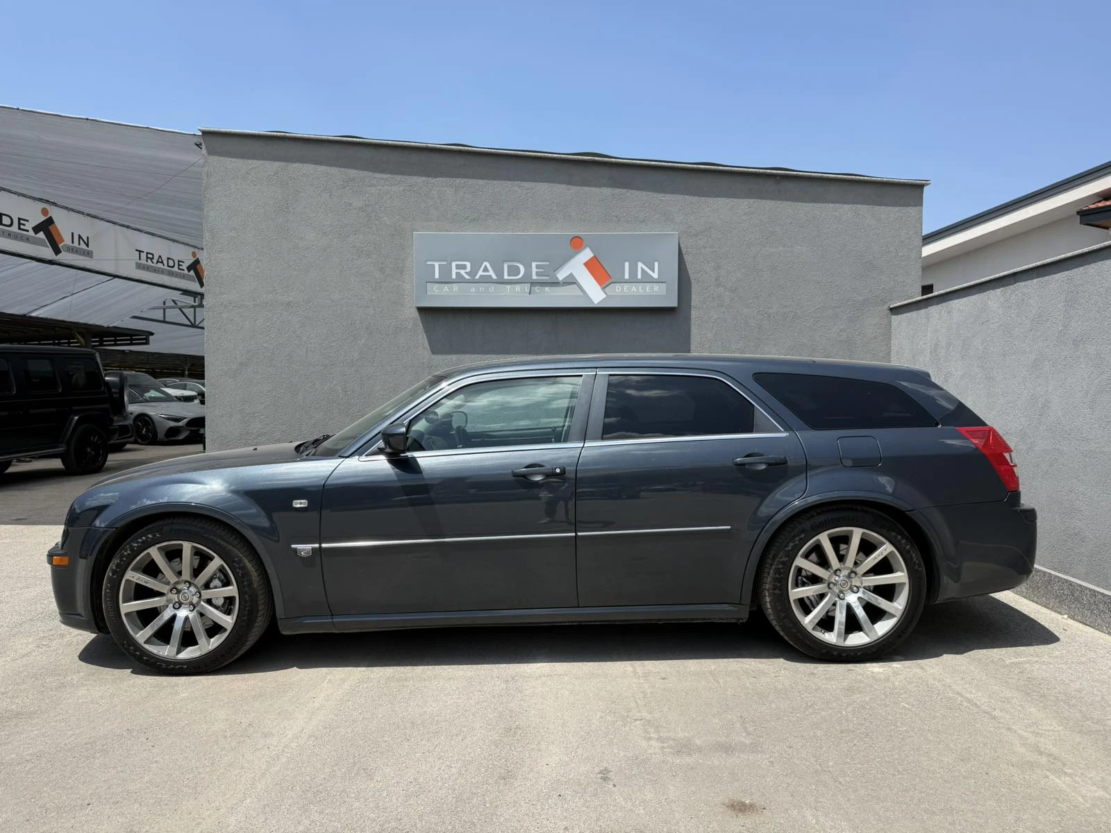 Chrysler 300c 6.1L HEMI SRT 8 - изображение 7