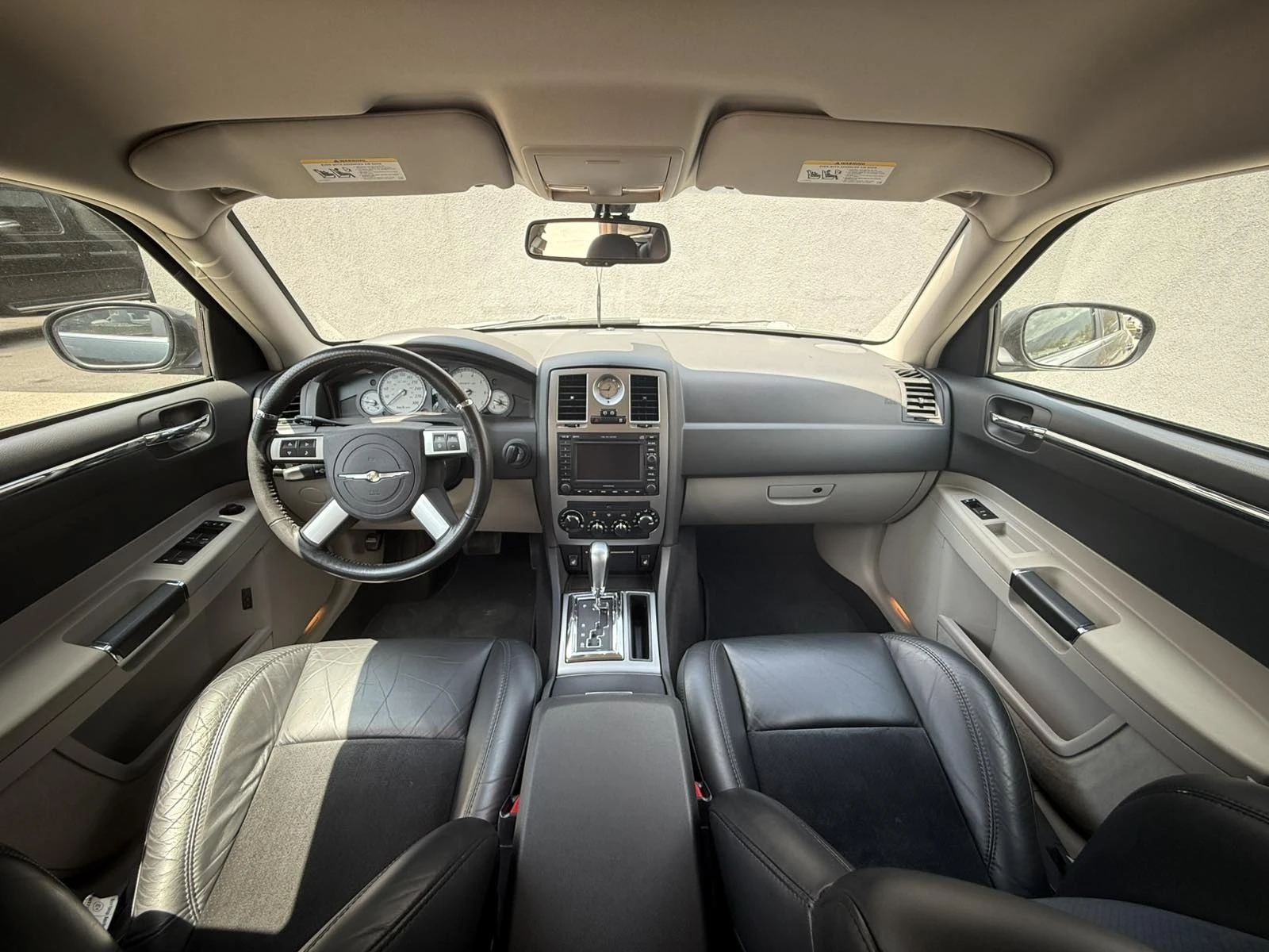 Chrysler 300c 6.1L HEMI SRT 8 | Mobile.bg   12