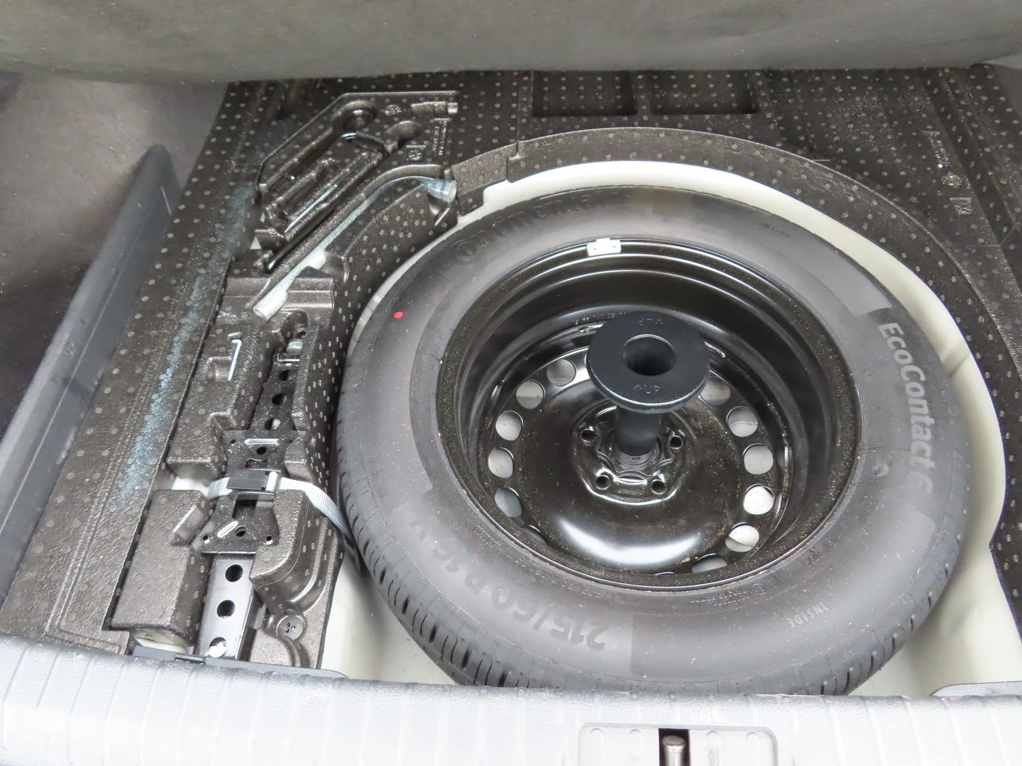 VW Passat Business 2.0 TDI SCR DSG | Mobile.bg � ����������� 14