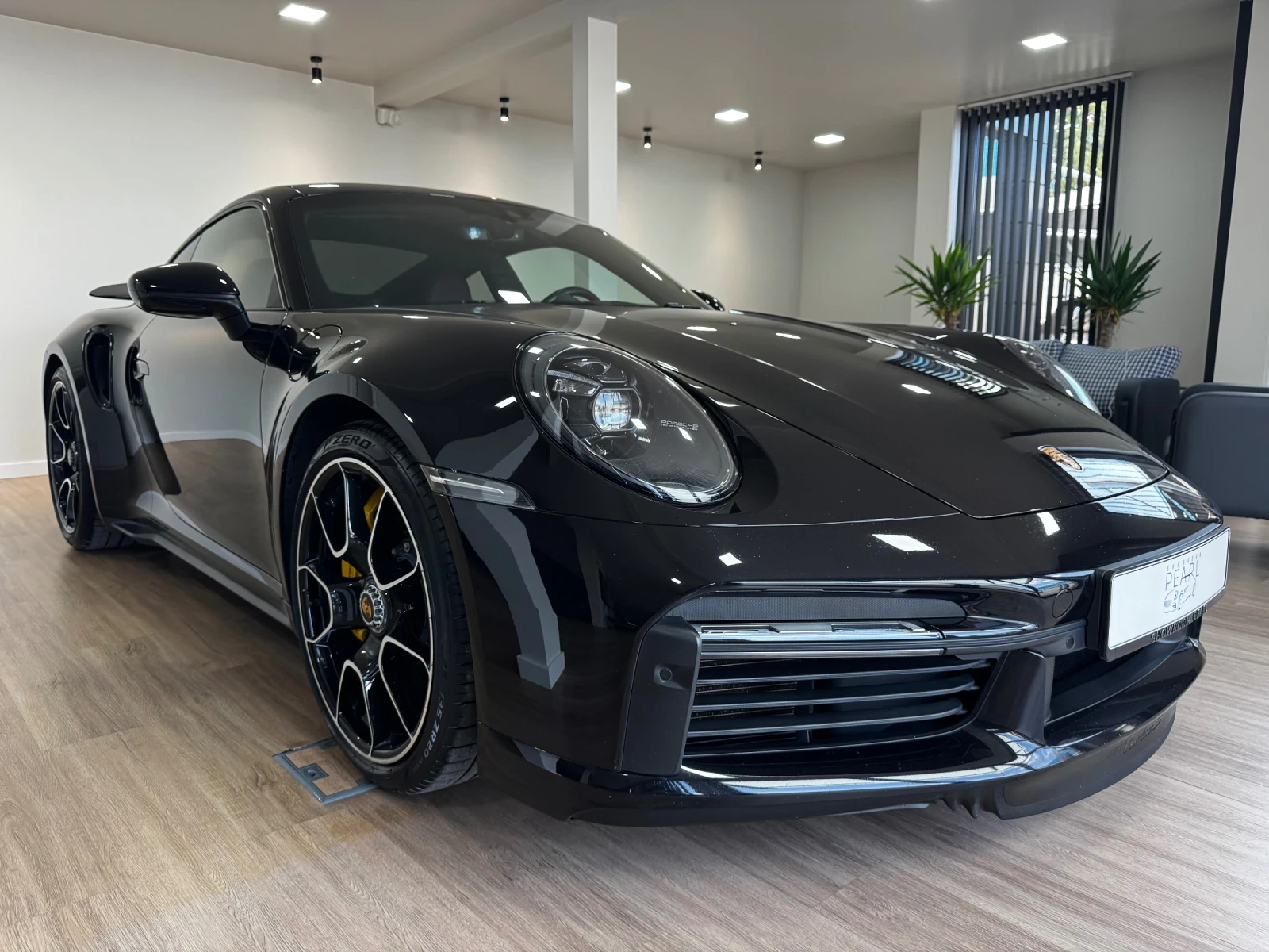 Porsche 911 992 TurboS PCCB Exclusive SportChrono BOSE PANO - изображение 2