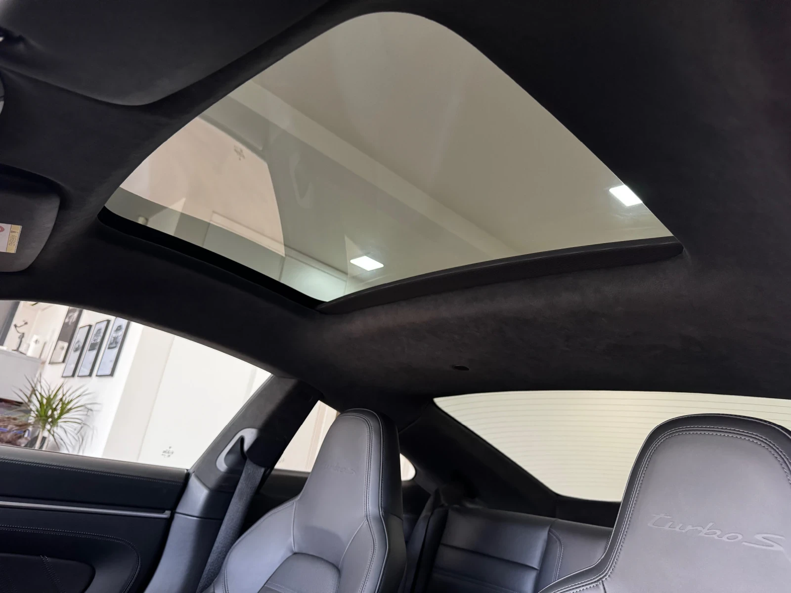 Porsche 911 992 TurboS PCCB Exclusive SportChrono BOSE PANO | Mobile.bg   16