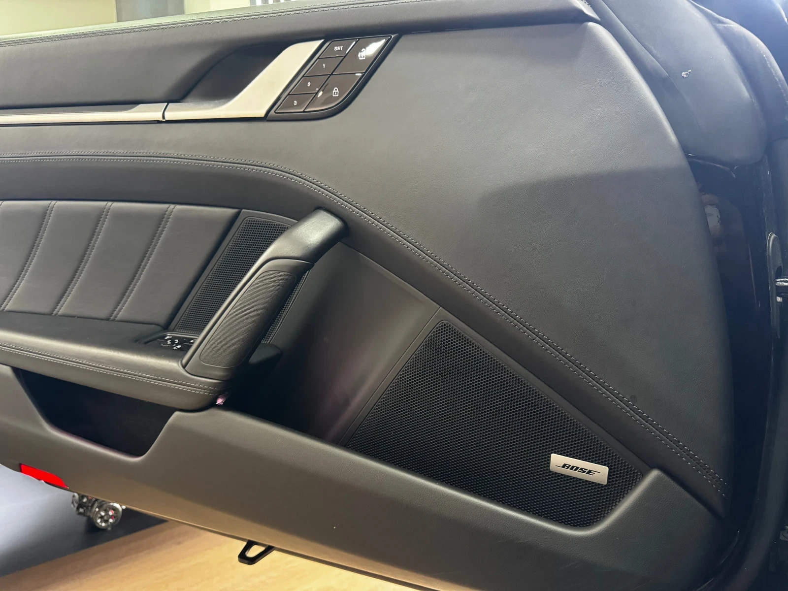 Porsche 911 992 TurboS PCCB Exclusive SportChrono BOSE PANO | Mobile.bg   11