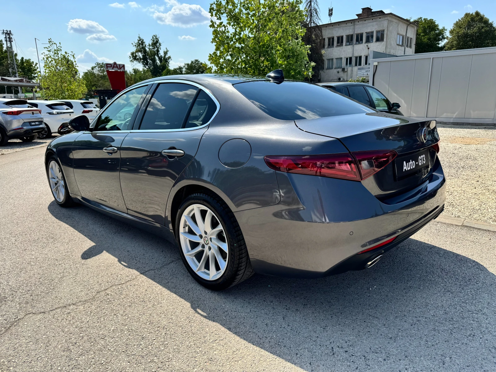 Alfa Romeo Giulia 2.2D 190к.с 8ск. 2019г.FULL Панорама  - изображение 6