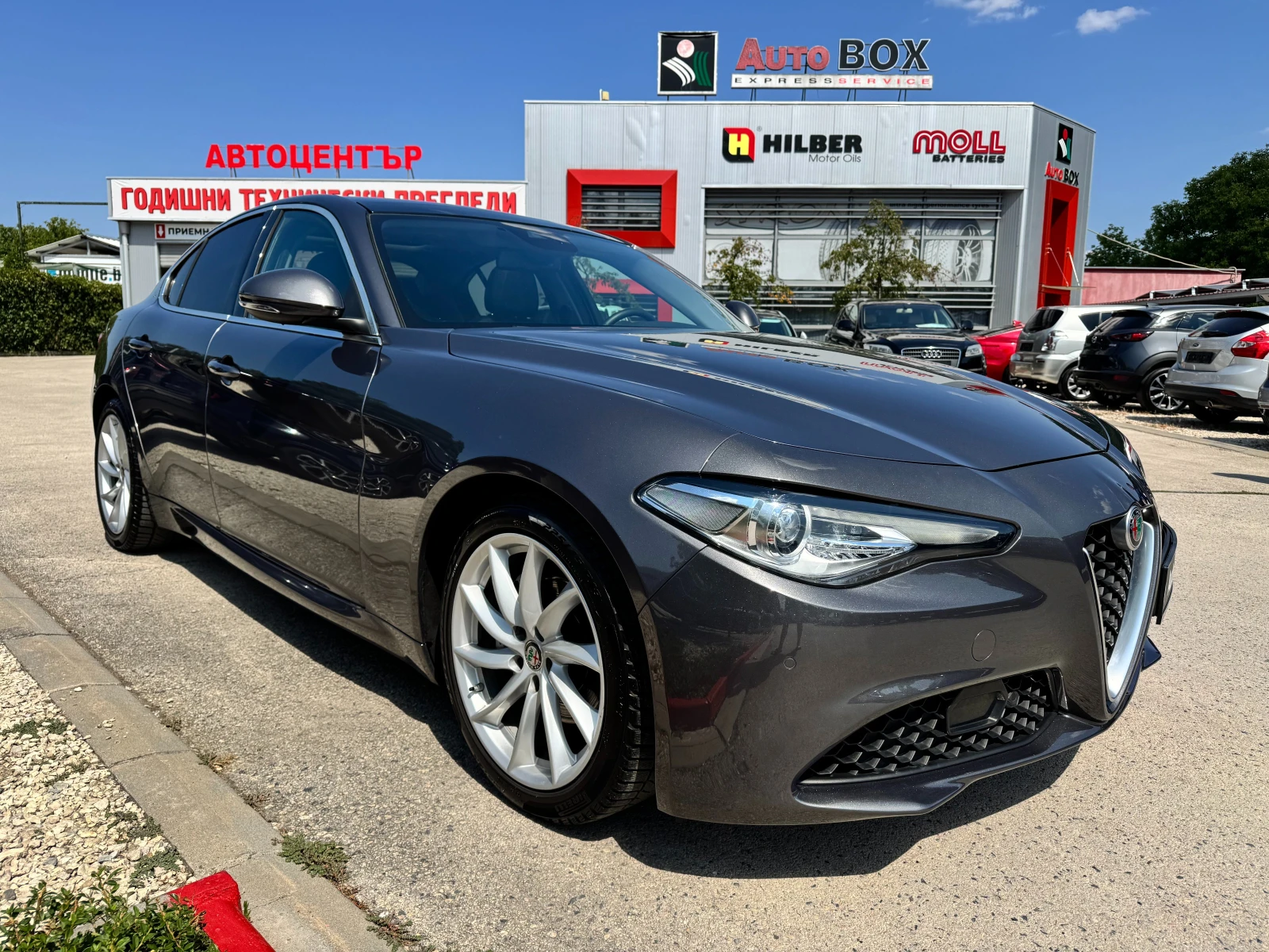 Alfa Romeo Giulia 2.2D 190к.с 8ск. 2019г.FULL Панорама  - изображение 3
