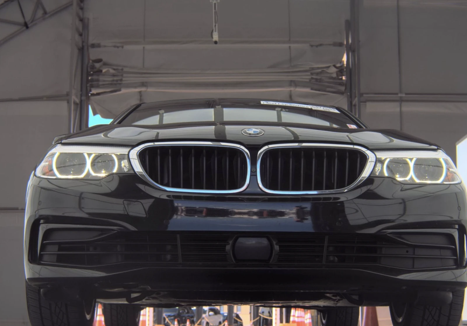 BMW 530 Harman Kardon, Distronic, Lane assist, Pano  - изображение 3