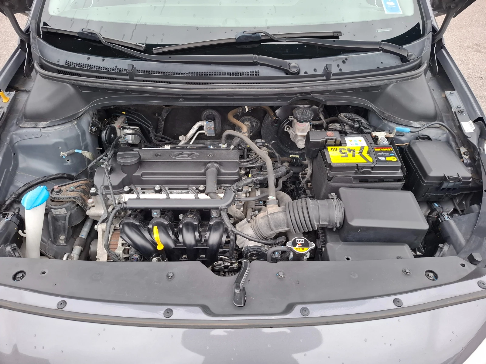 Hyundai I20 1.25i  | Mobile.bg — изображение 12