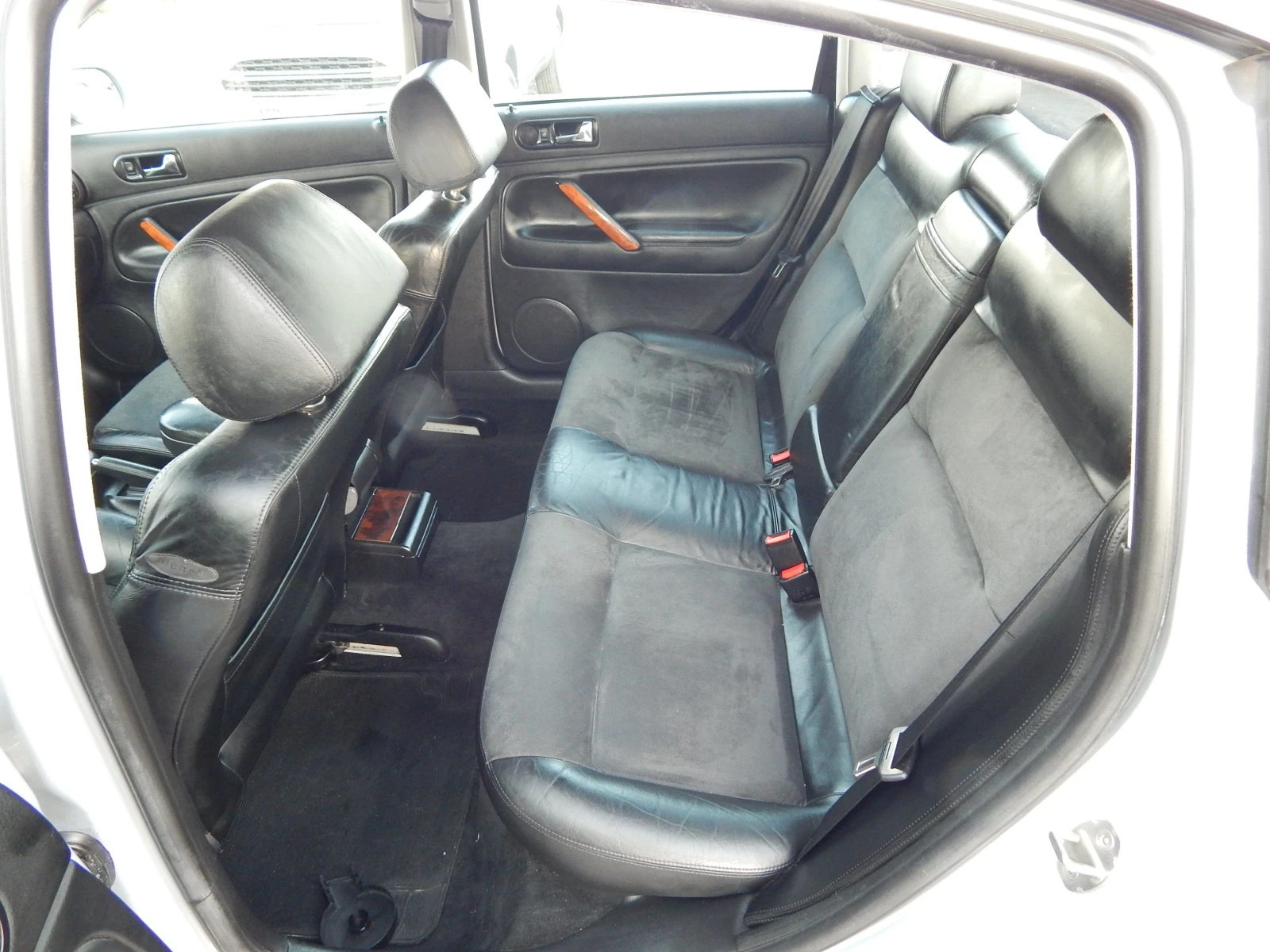 VW Passat 1.8T* 150k.*  | Mobile.bg — изображение 15