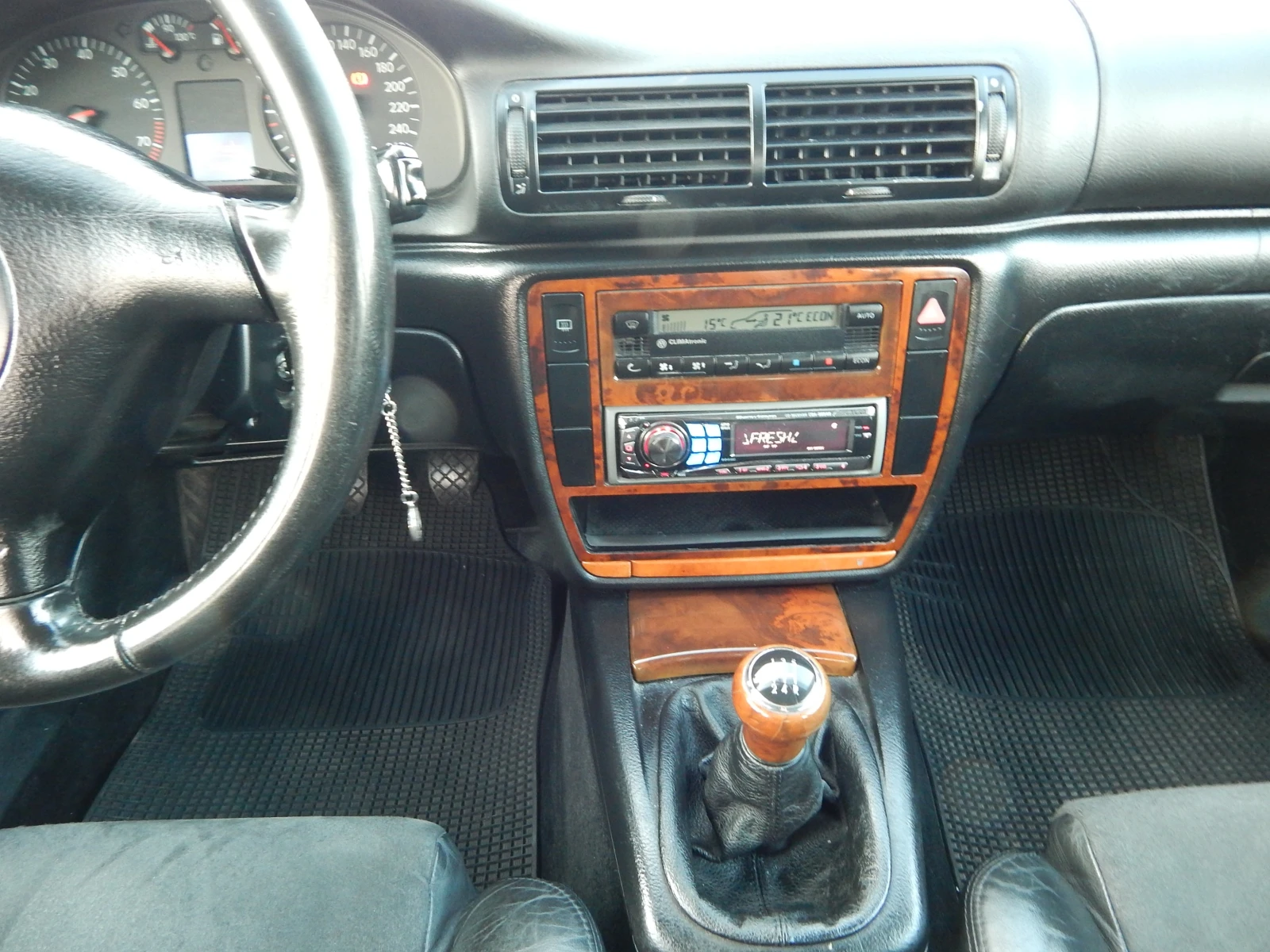VW Passat 1.8T* 150k.*  | Mobile.bg — изображение 14