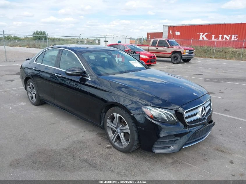 Mercedes-Benz E 300 ОБДУХВАНЕ* BURMESTER* PANORAMA* ПАМЕТ* 4 MATIC - изображение 3