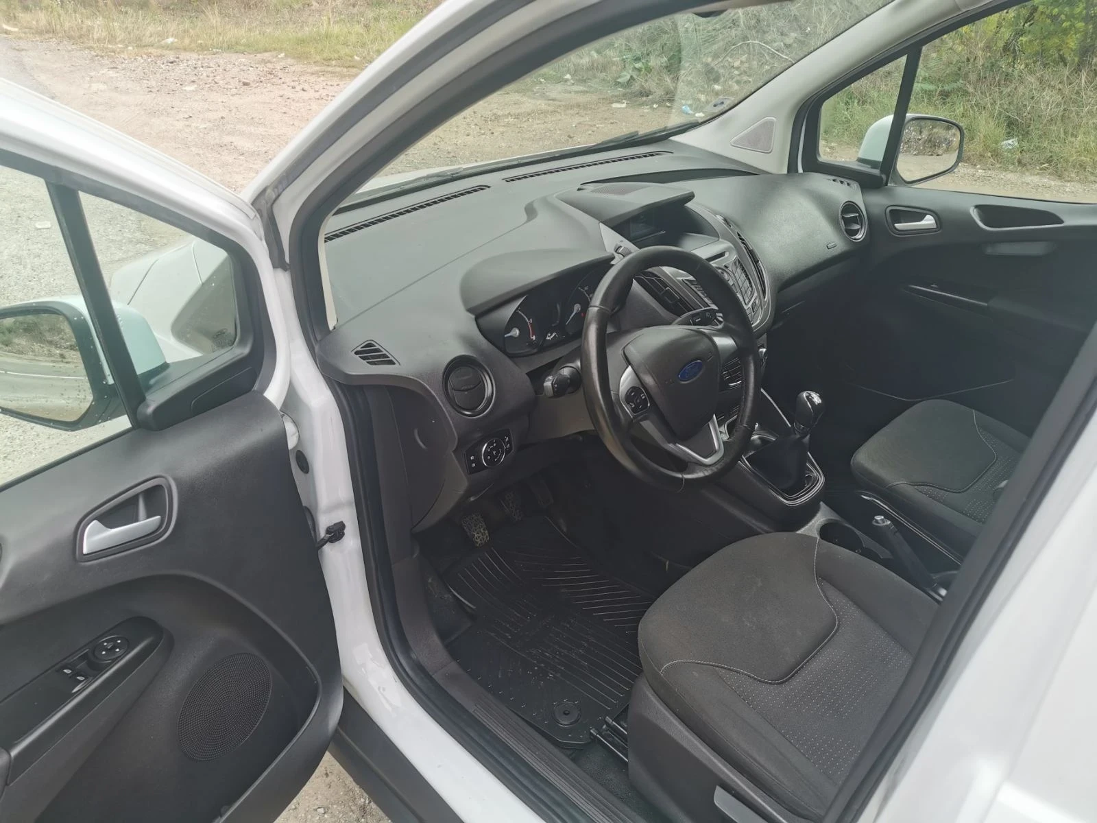 Ford Courier  - изображение 5
