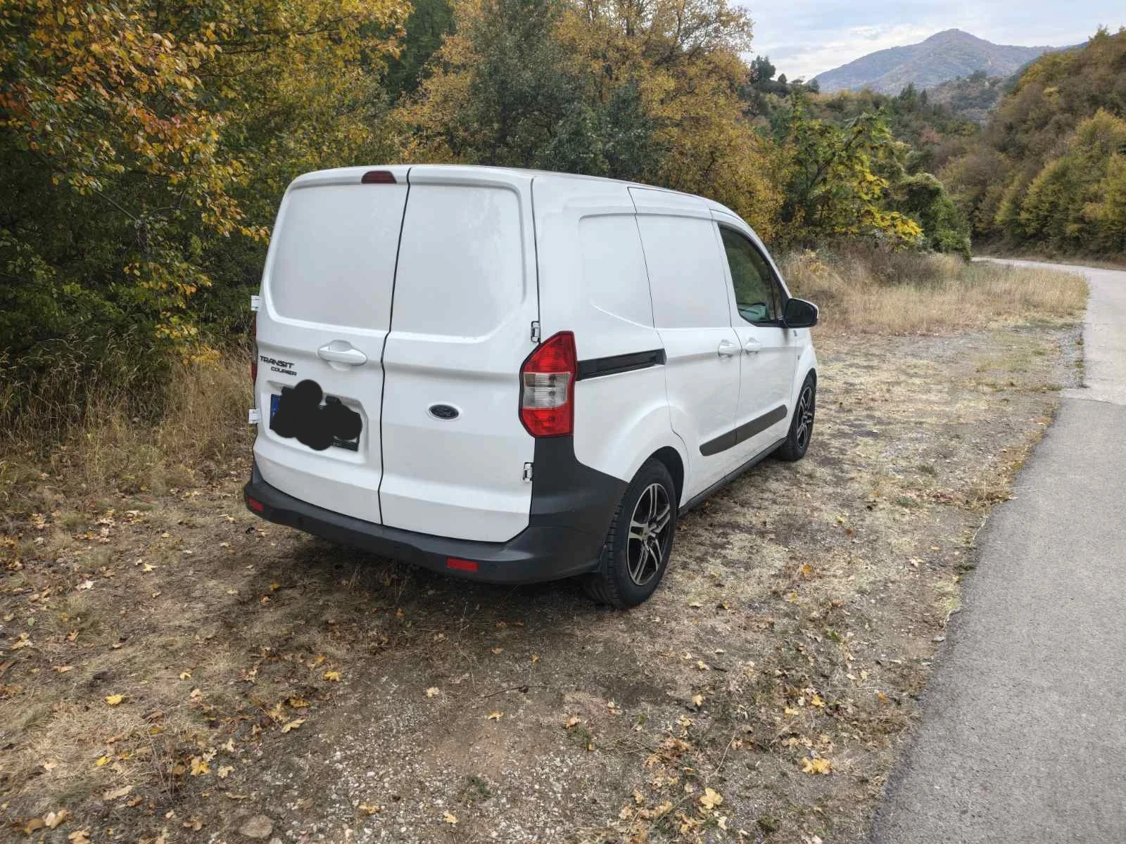 Ford Courier, снимка 5 - Автомобили и джипове - 56229927