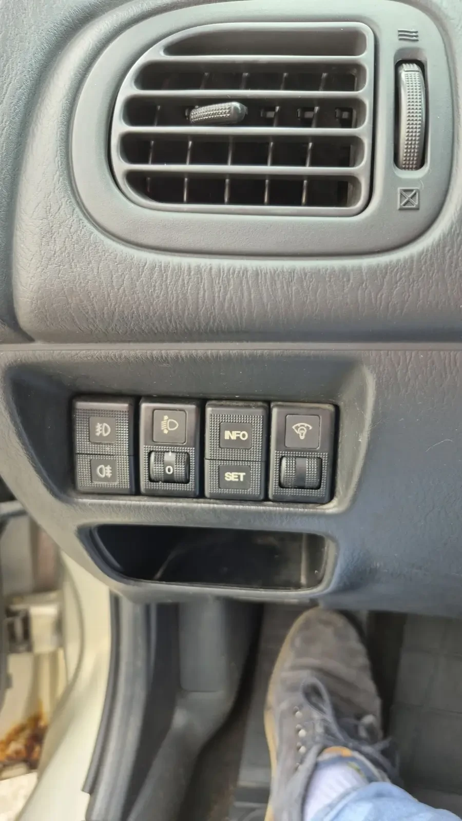 Mazda 323 | Mobile.bg   12