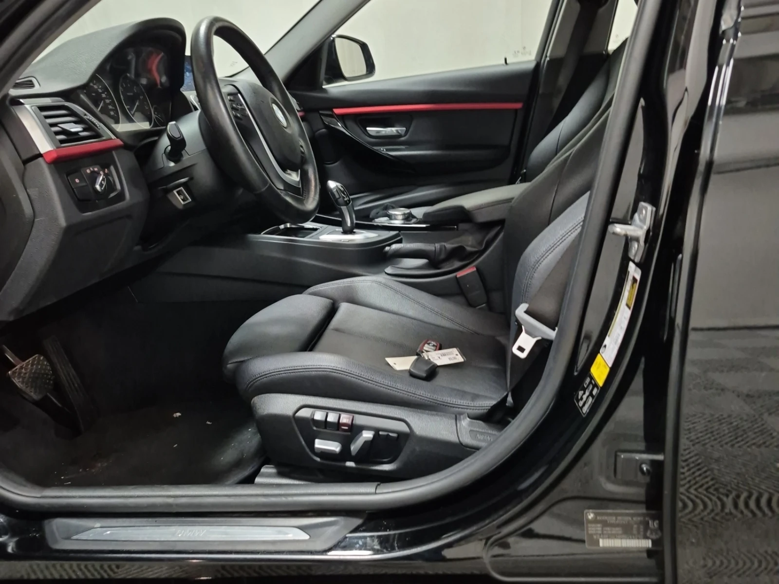 BMW 320 I XDRIVE| CARFAX | PANORAMA| 2 �����|  | Mobile.bg � ����������� 9