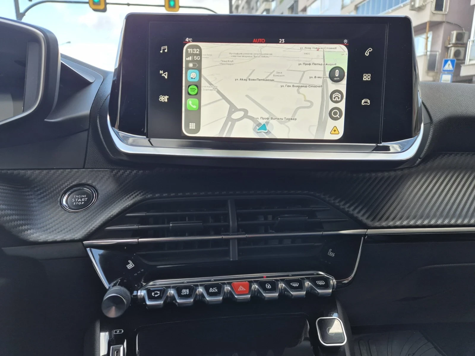 Peugeot 2008 1, 5  Blue-HDI EAT8 131, снимка 12 - Автомобили и джипове - 53728953