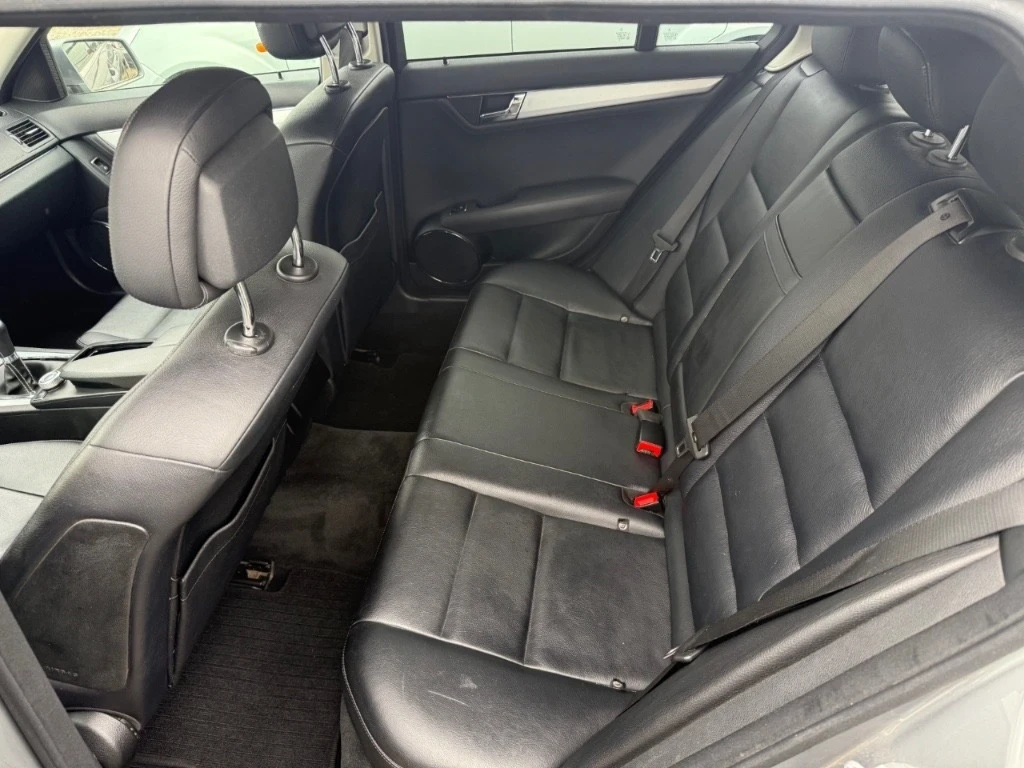 Mercedes-Benz C 200 2.2cdi, снимка 13 - Автомобили и джипове - 54178850