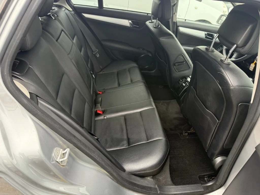Mercedes-Benz C 200 2.2cdi, снимка 12 - Автомобили и джипове - 54178850